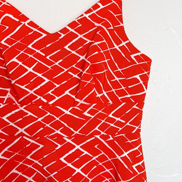 CeCe by Cynthia Steffe Fiery Red and White Fit and Flare Dress size 8 Petite - Picture 2 of 5